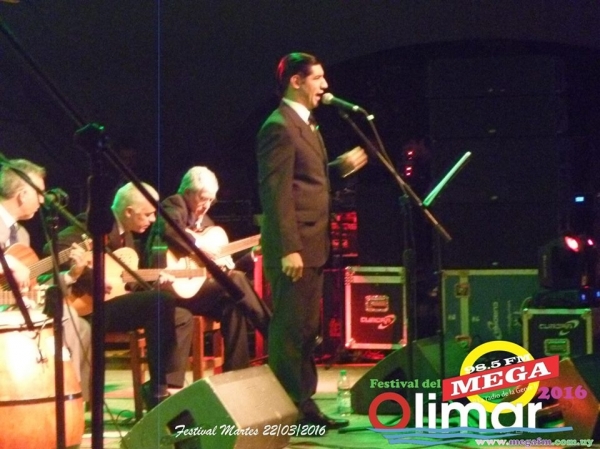 Javier Seugi en el Festival del Olimar 2016 homenajeo a Alfredo Zitarrosa en los 80 a&ntilde;os