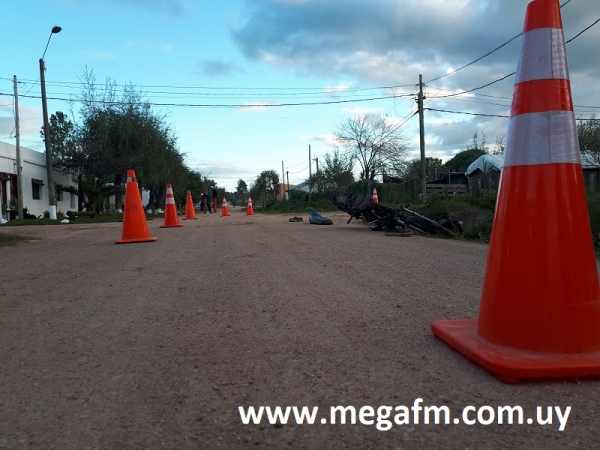 Un cami&oacute;n y una moto impactaron en calles 25 de Agosto y 18 de julio 16/06/18