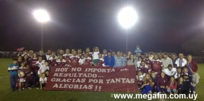 El Deportivo Dragón se coronó campeón del campeonato apertura de fútbol local 15/10/16