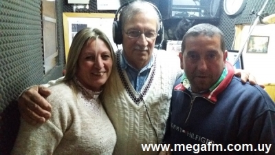 Vecinos realizan programa en vivo en Mega FM, Angelica Porto en el programa Tu M&uacute;sica Preferida 20/06/16