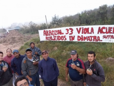 Sindicato de la Central Arrozal 33 se encuentran de paro 6/04/17