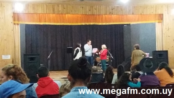 El cantautor Richard L&oacute;pez fue reconocido por su trayectoria musical 28/05/16