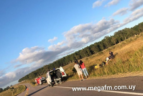 Despist&oacute; un autom&oacute;vil en ruta 18 a unos 10 kil&oacute;metros de Vergara 24/12/21