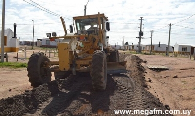 Arreglos de calles en Mevir Plan 4 de Vergara 3/09/15