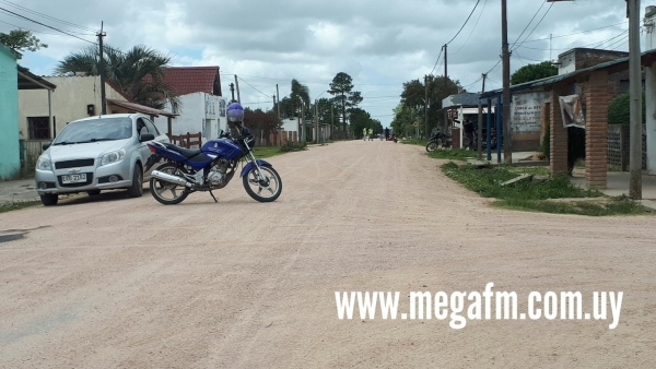 DOS MOTOS IMPACTARON PR&Oacute;XIMO A LA HORA 11 EN INTERSECCI&Oacute;N DE CALLES CAROLINO VERGARA Y LUCAS URRUTIA 6/11/20