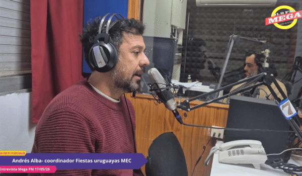 En la «Fiesta del pueblo – 13 aniversarios de Mega FM» recibimos la visita de Andrés Alba – coordinador del programa Fiestas uruguayas del MEC
